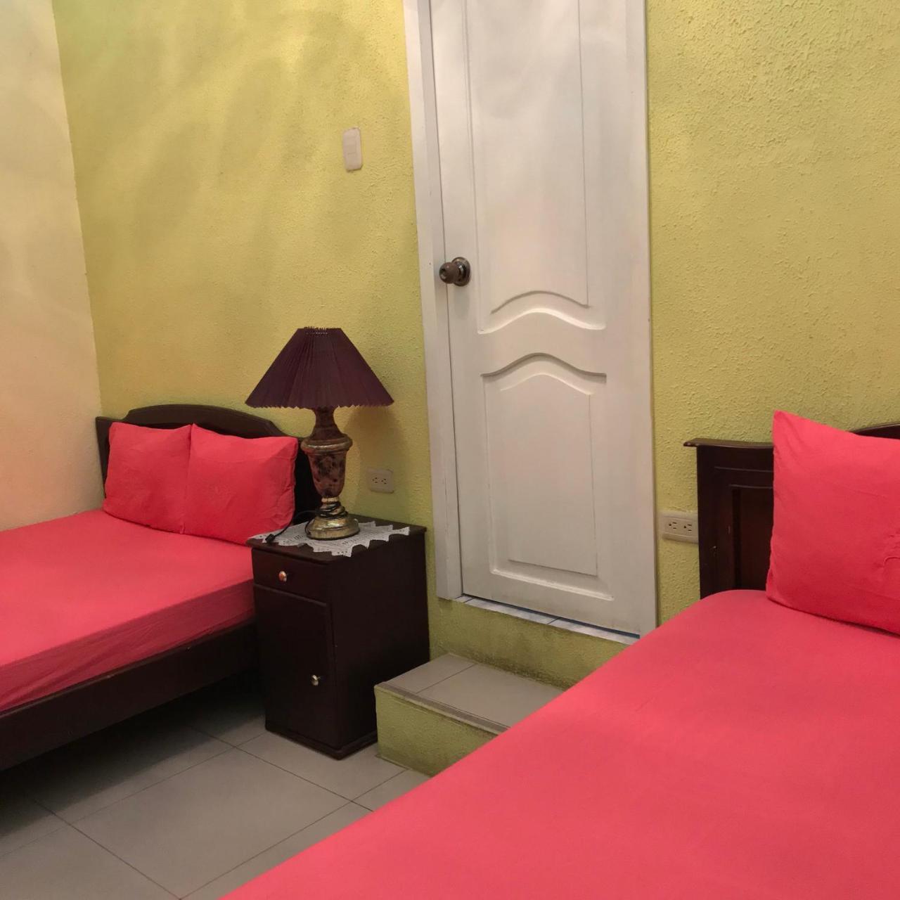 Hostal Puerto Azul Manta Zewnętrze zdjęcie